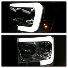 Cargar imagen en el visor de la galería, 2006-2008 DODGE RAM 1500 2500 3500 PAR FOCOS FONDO CROMADO LED TUBE HALO PROJECTOR (CHOFER &amp; PASAJERO) - PAL Auto Parts
